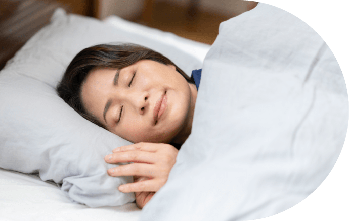 ぐっすり眠る女性